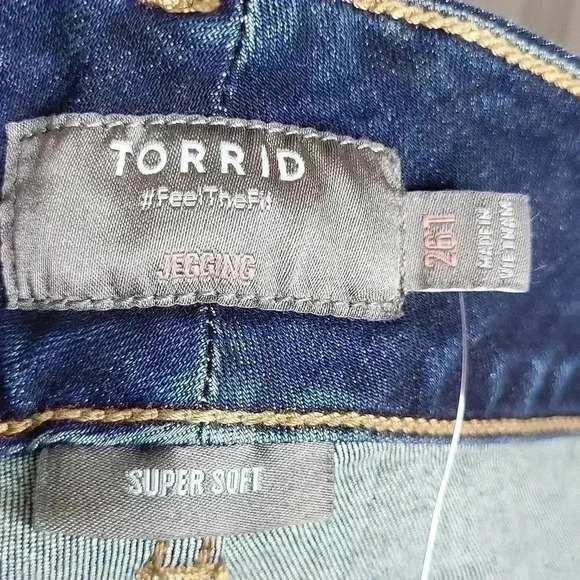 Torrid NWT New High Rise Jeggings Size 26T - Picture 11 of 13